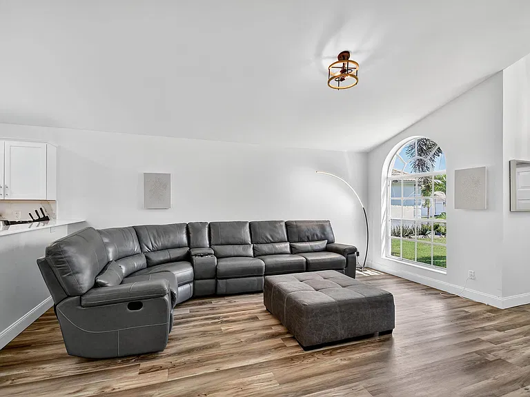 1891 Oak Berry Cir — Photo 7