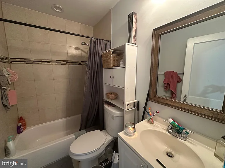 6250 Erdrick St #2 — Photo 7