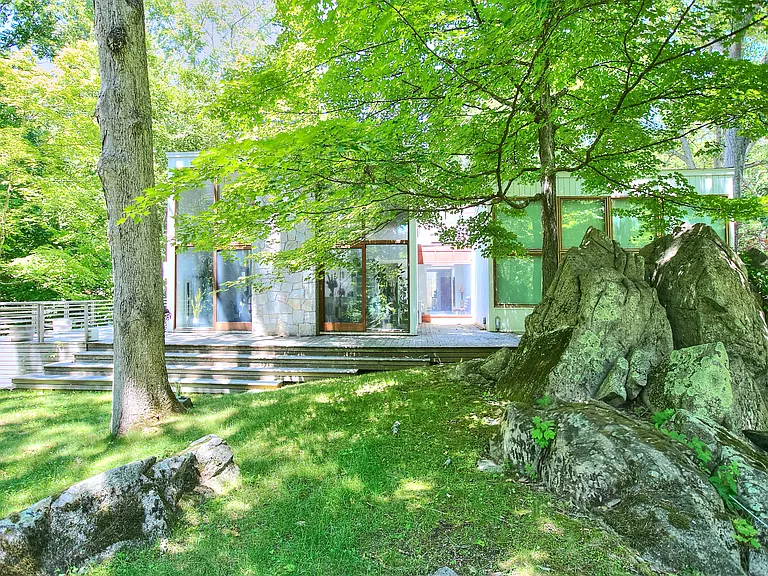 112 Birch Hill Rd — Photo 44