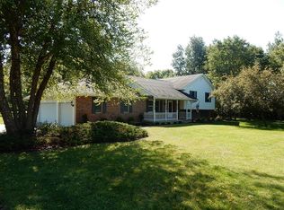 4096 Maple Grove Rd, Eaton, OH 45320