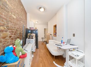 335 W 43rd St APT 1A, New York, NY 10036
