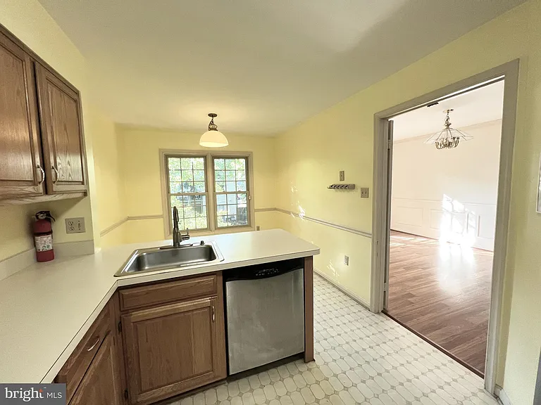 2134 Kings Garden Way #357 — Photo 9