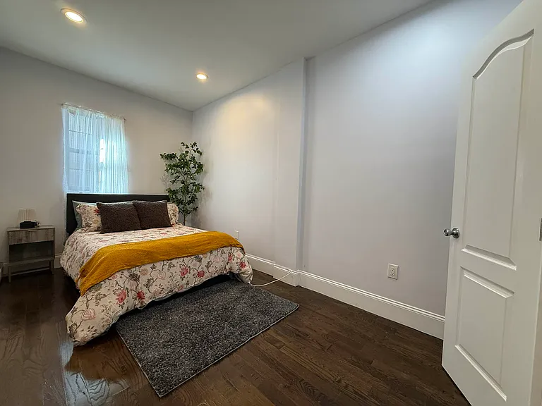 98 Sackman St #1 — Photo 8