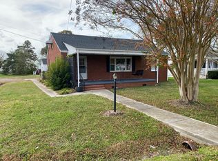 1209 W Main Street Ext, Elizabeth City, NC 27909