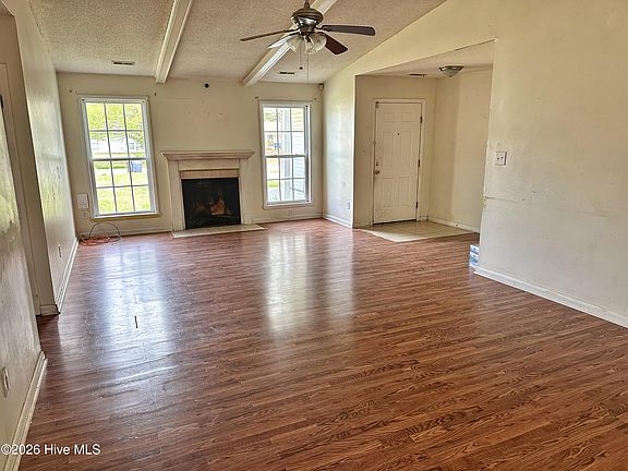 3rd image of 1003 Brynn Marr Road
