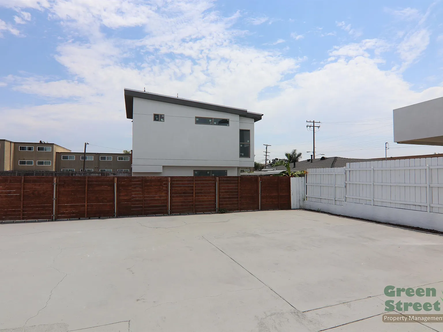 6833 Amherst Street - 1 — Photo 4