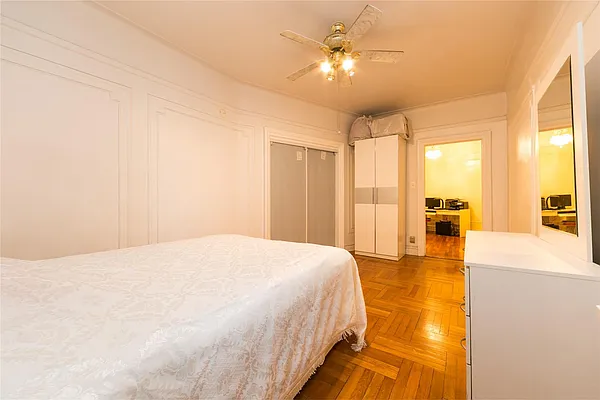 Sold by Dorsa Group | media 37