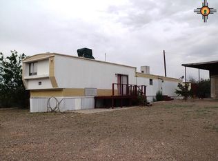 38 Buggy Ride Rd, Caballo, NM 87931