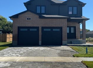 14 Lucas Rd, Saint Thomas, ON N5R0M2