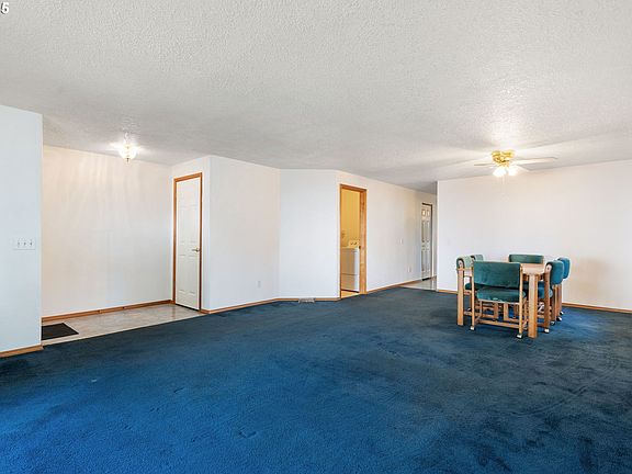 5th image of 2279 N Kamiakan Dr