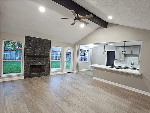 22530 John Rolfe Ln Photo 1