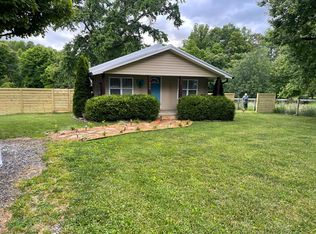116 Garland Rd, Fletcher, NC 28732