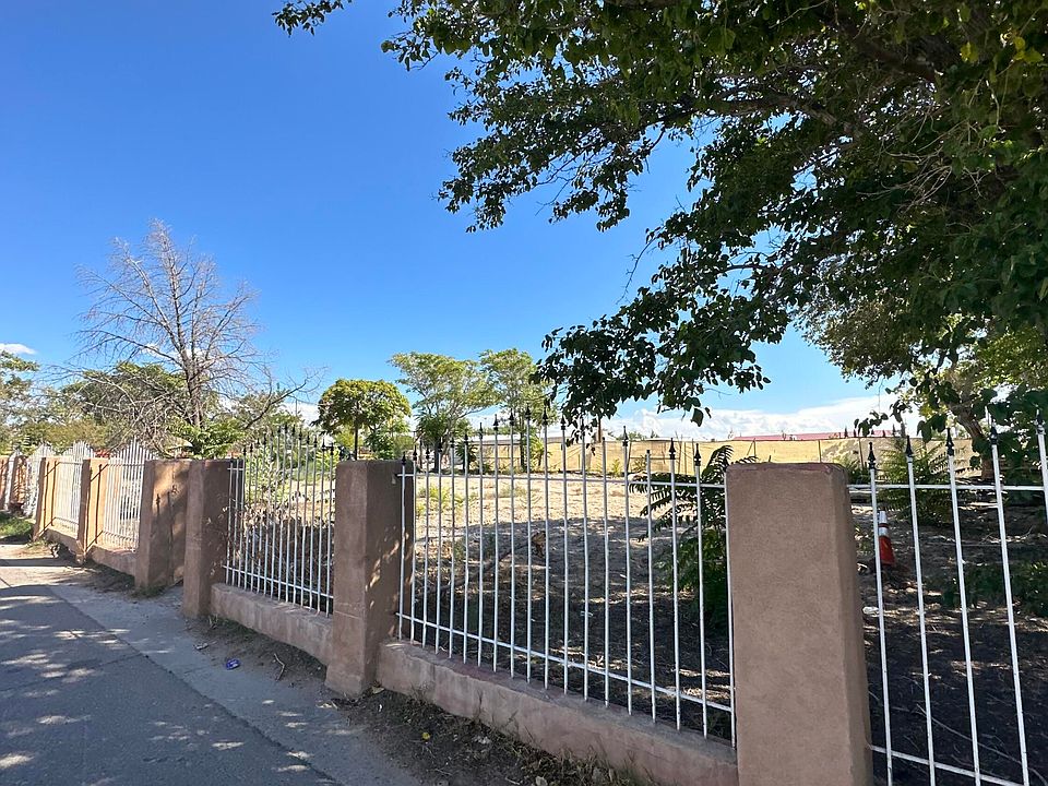 1st image of 618 Ethlyn Ave SE
