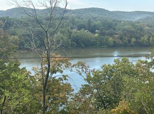 109 Cottage Lane, Cape Fair, MO 65624