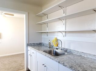 1240 Orange Ave APT 4, Redding, CA 96001