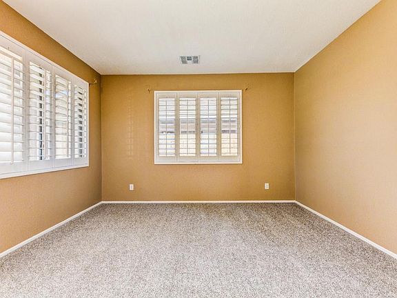 5th image of 2330 W Straight Arrow Ln