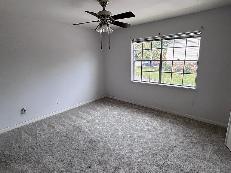 2643 Southbury Cir — Photo 12