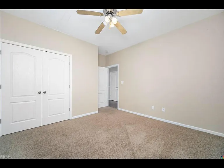 1107 Carver Ave — Photo 15