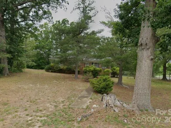 306 Mayo St, Albemarle, NC 28001