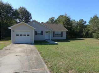 6771 N Trailride Ln, Milton, FL 32570