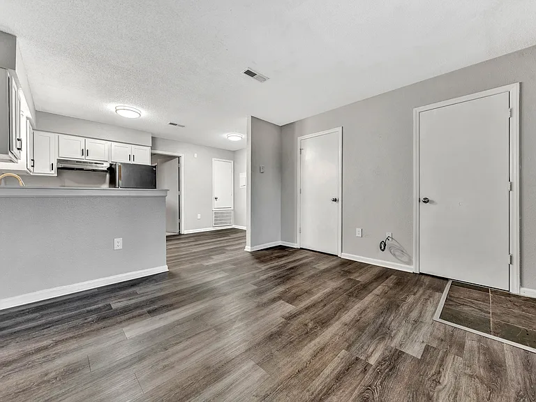 Mount Pleasant Villas Apartment Homes - 1x1 Deluxe