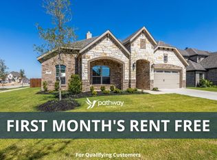 425 Strait Ln, Waxahachie, TX 75165