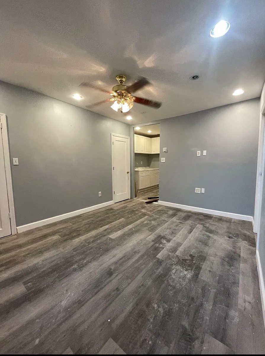 Building Photo - 43 Garfield Ave #1
