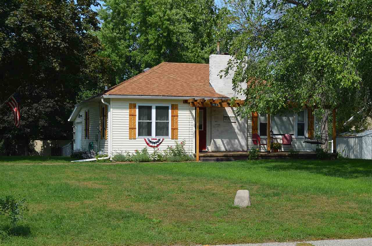 315 E Jackson St, Shell Rock, IA 50670 Zillow
