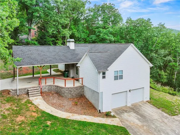 205 Crooked Pine Trl, Baldwin, GA 30511