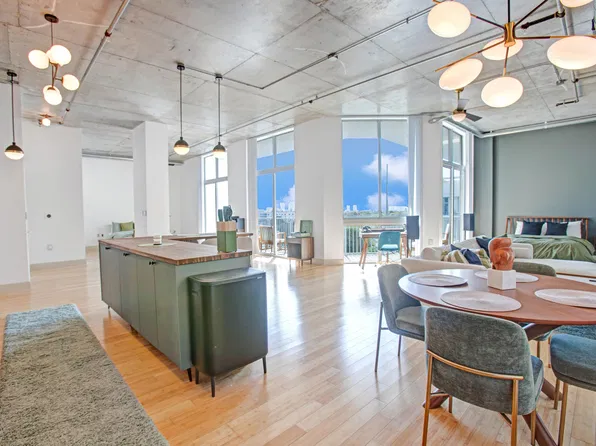 2100 Van Buren Street #514, Hollywood, FL 33020