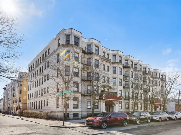 1254 Commonwealth Ave APT 17, Allston, MA 02134