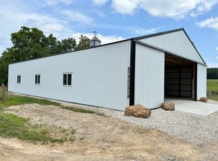 18 Oak Rd, Eldon, MO 65026