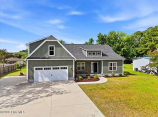 172 Lea Drive, Hampstead, NC 28443