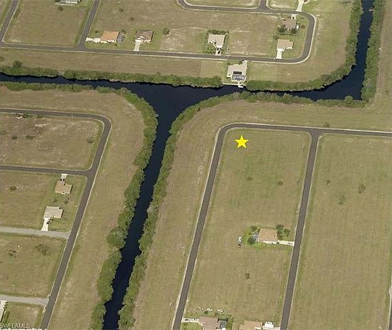 1st image of 4053 NW 37th Ave