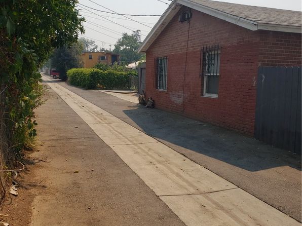 riverside-california-331553207 picture