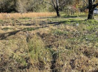 76 Wrights Dr, Trenton, GA 30752