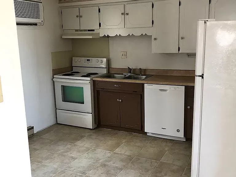 2820 Themis St #A — Photo 6