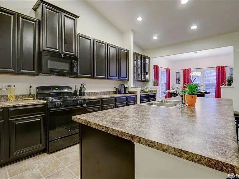 7267 Bostelman Pl — Photo 9