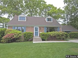 119 Rutledge Rd, North Babylon, NY 11703