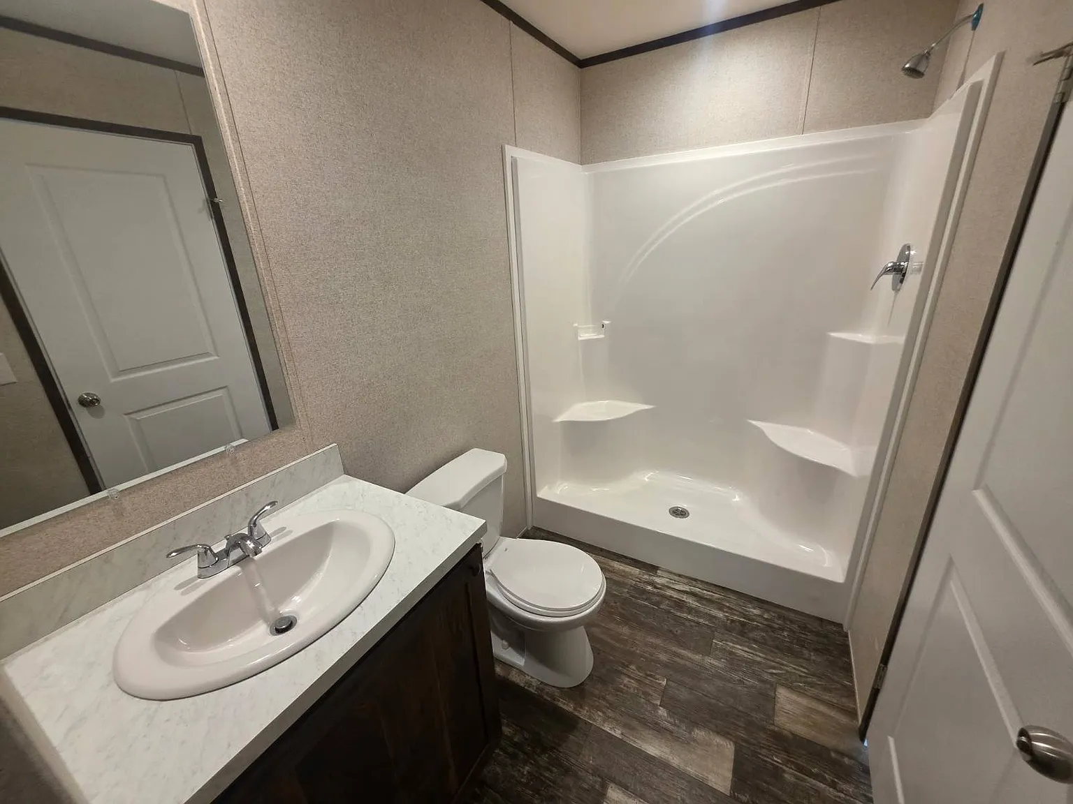 3 bed, 2.0 bath, 1140 sqft, $1,150 — Photo 4