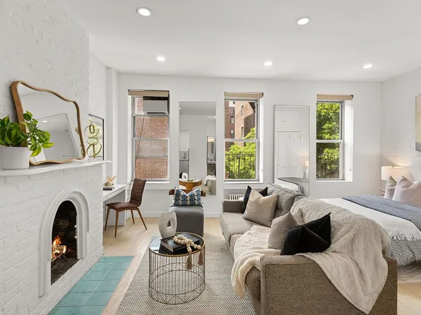 237 E 12th St APT 2A, New York, NY 10003