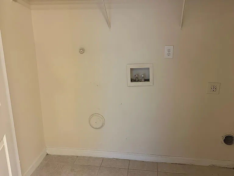 11230 Centway Park Dr #103 — Photo 7