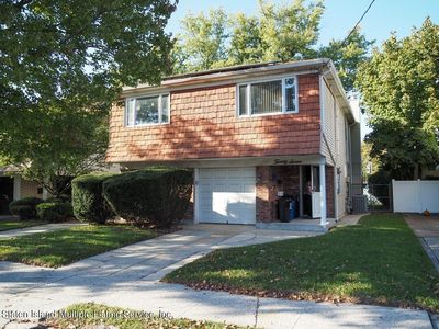 27 Carnegie Ave, Staten Island, NY, 10314