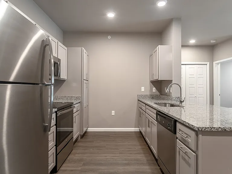 Coryell Commons — Photo 113