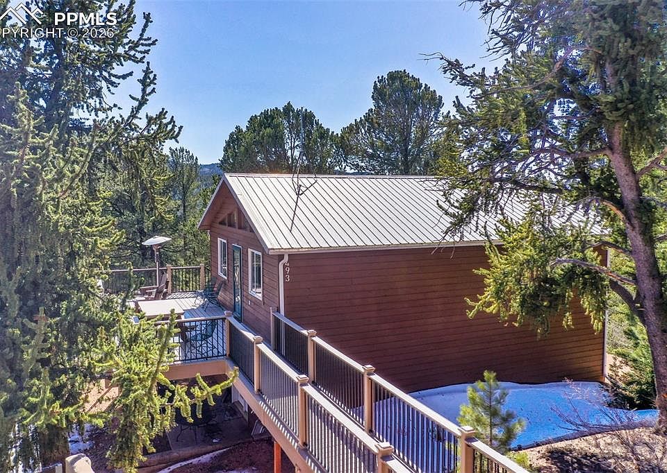 1st image of 493 Horseshoe Dr