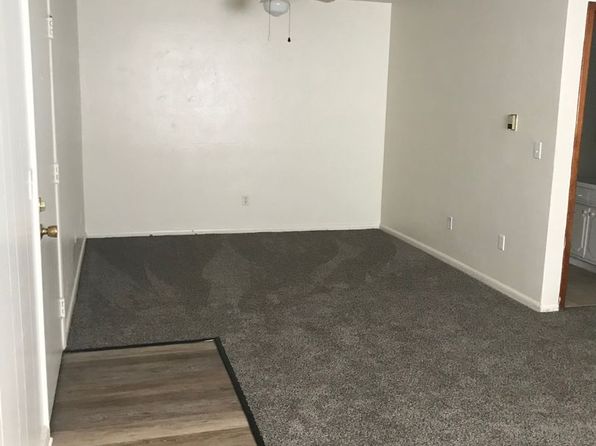4745-4747-4749 4751 Oberlin Ave #4405