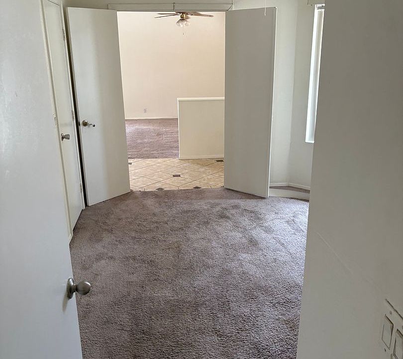 1st image of 3920 W Saragosa St