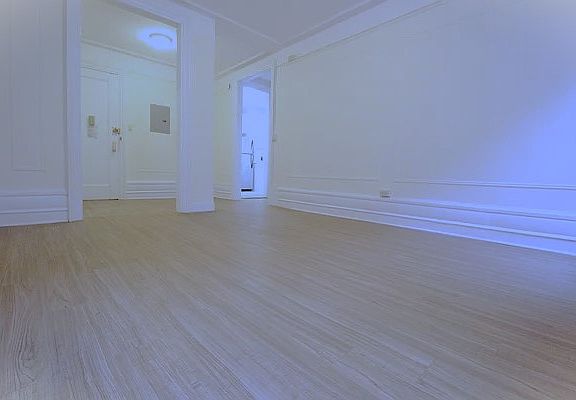 4th image of 508 W 112th St #4C1