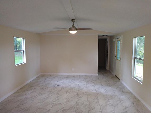 2nd image of 11470 SE 44th Ave