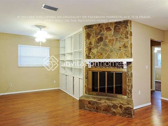 5th image of 9014 Briarwood Dr